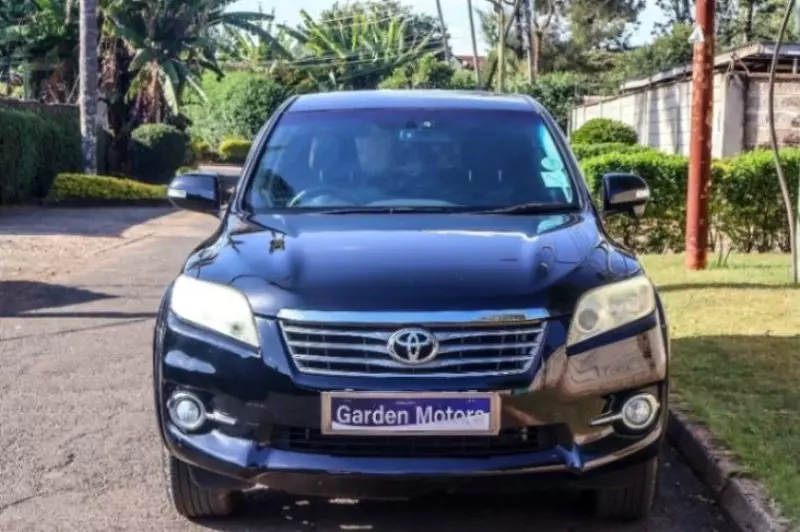 Toyota Vanguard    - 2011