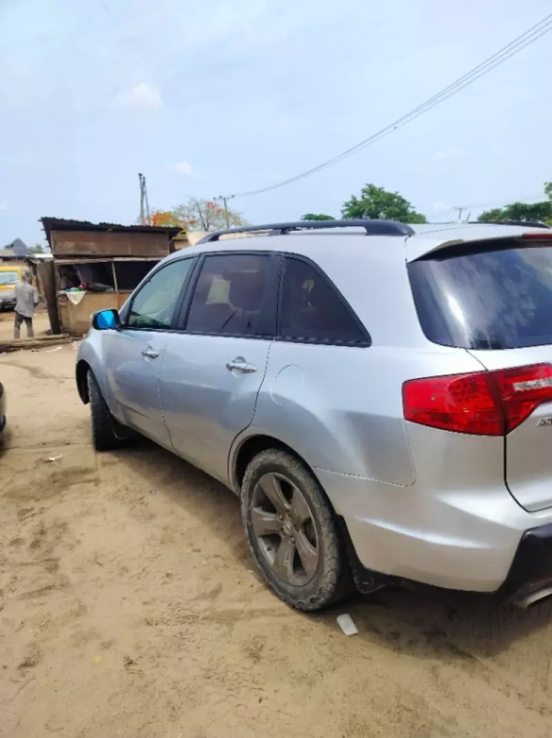 Acura MDX   - 2008