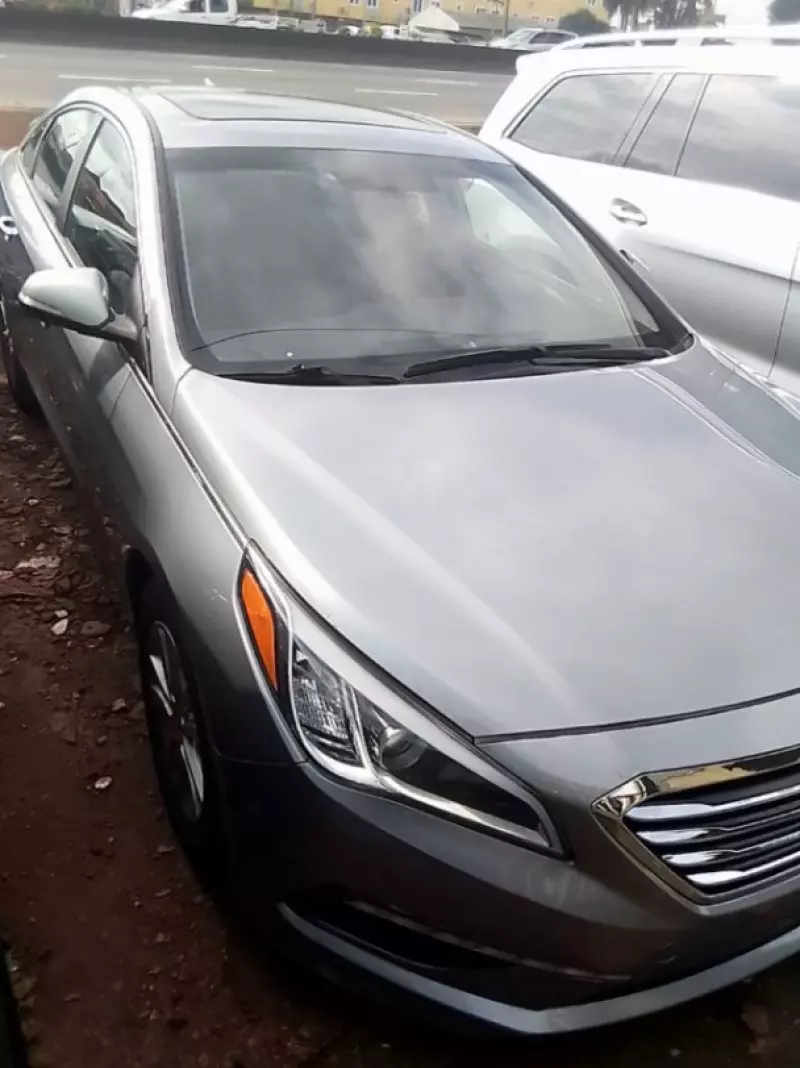 Hyundai SONATA 2,0L BVA GL