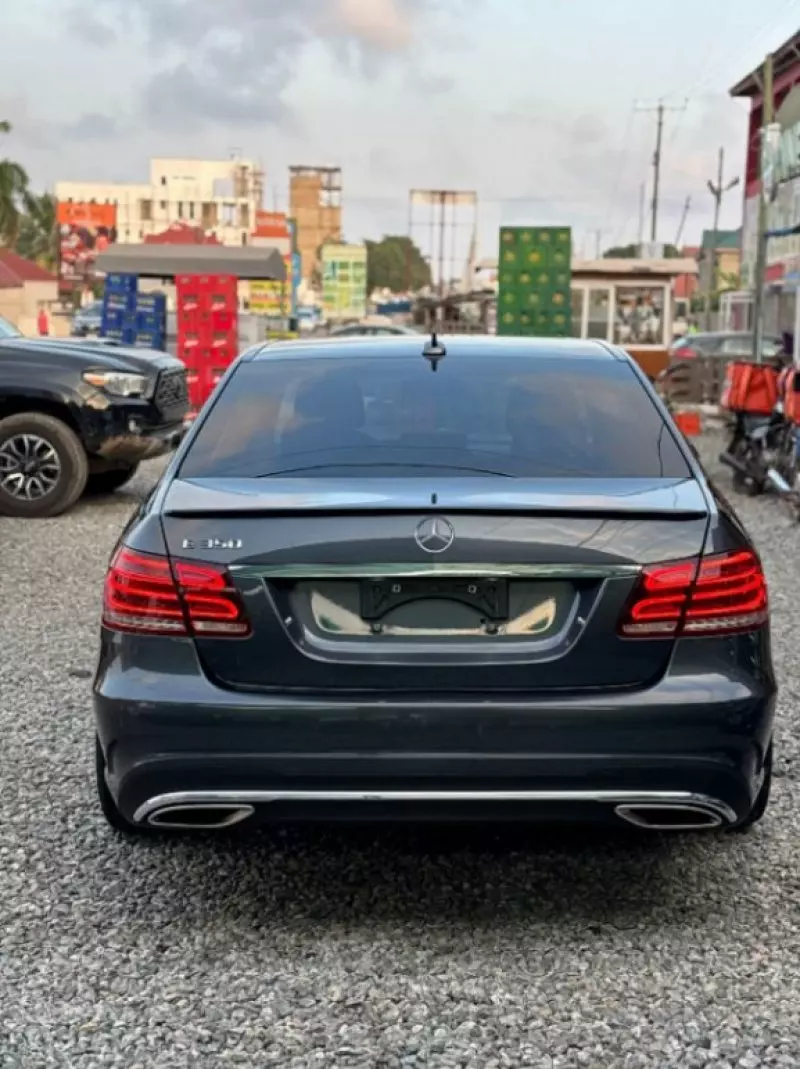 Mercedes-Benz E350