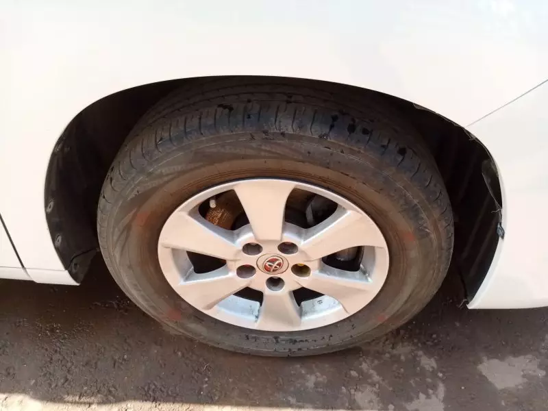 Toyota Alphard   - 2009