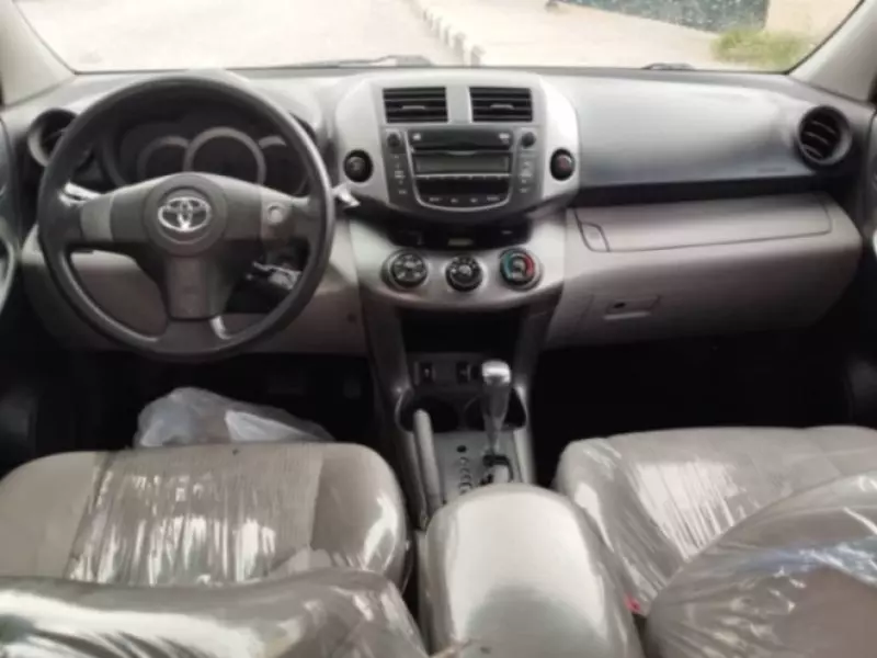 Toyota RAV4   - 2009