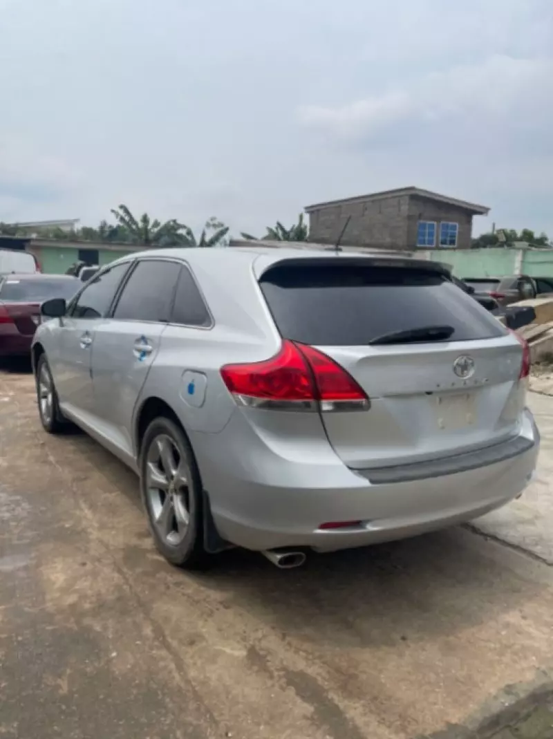 Toyota Venza   - 2009