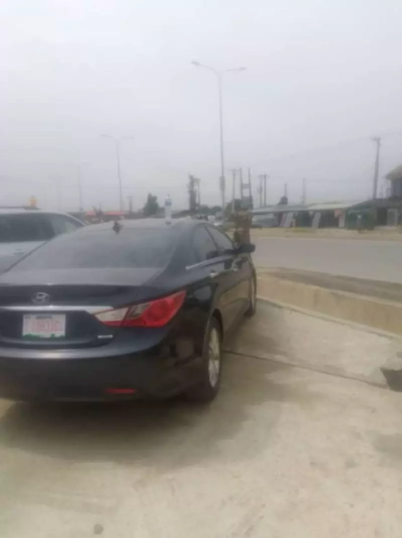 Hyundai SONATA 2,0L BVA GL   - 2011