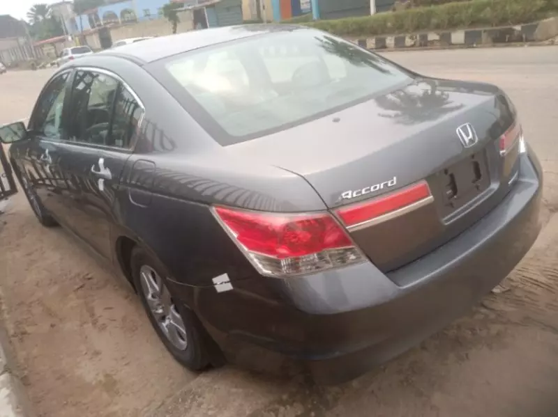 Honda Accord   - 2012