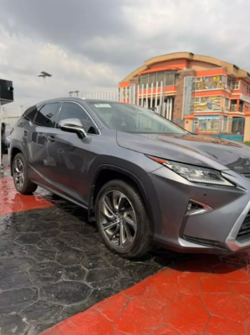 Lexus RX   - 2018