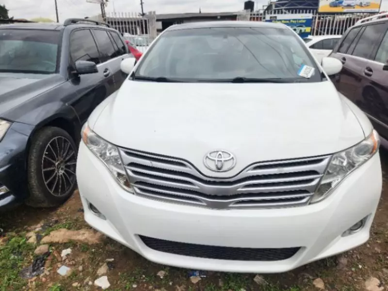 Toyota Venza   - 2010