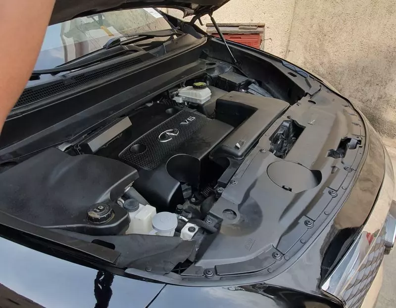 Infiniti QX60   - 2016