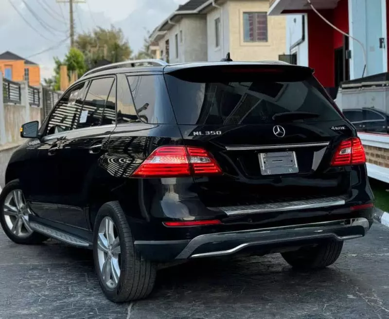 Mercedes-Benz ML 350   - 2012