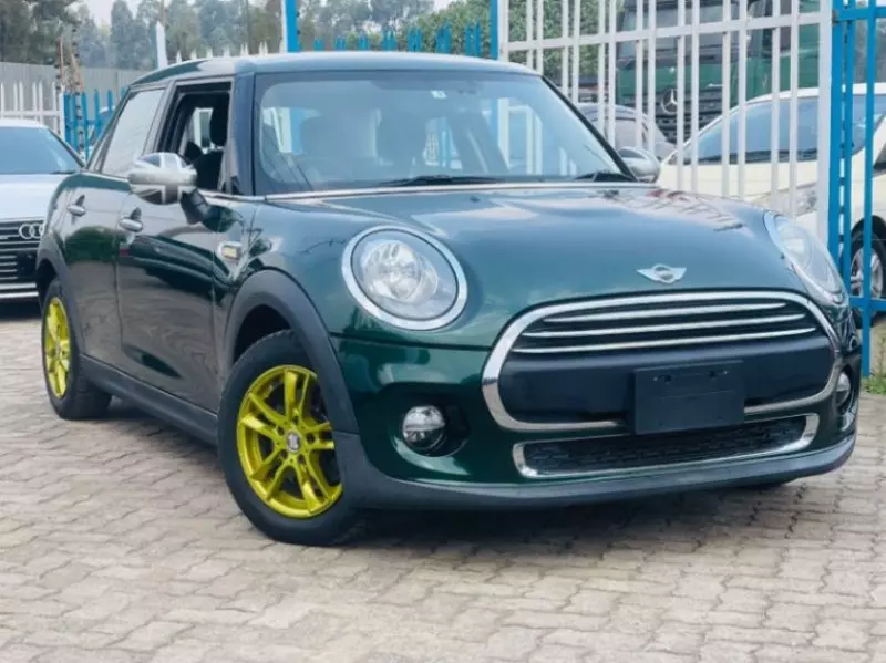 MINI Cooper   - 2017