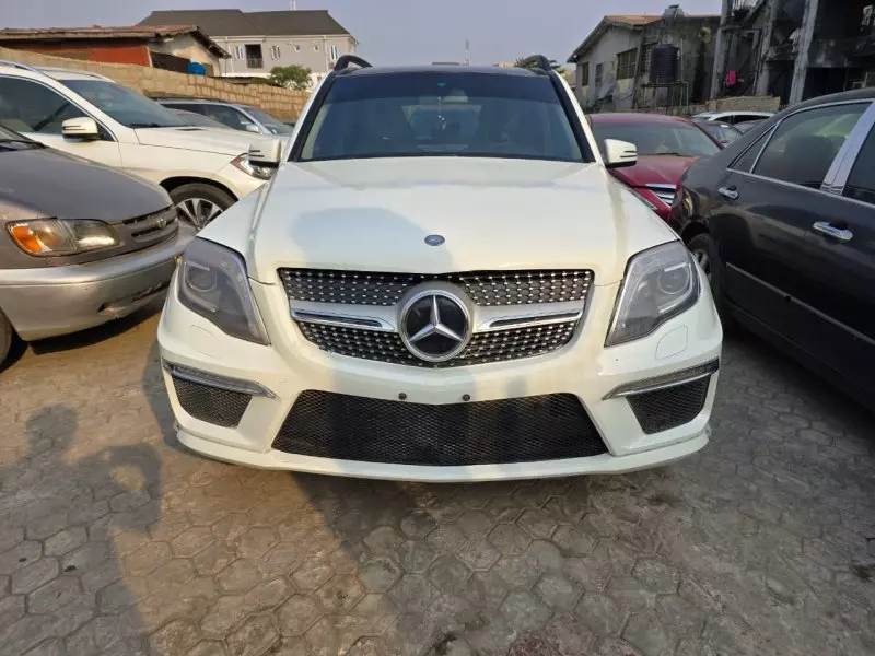 Mercedes-Benz GLK 350   - 2011
