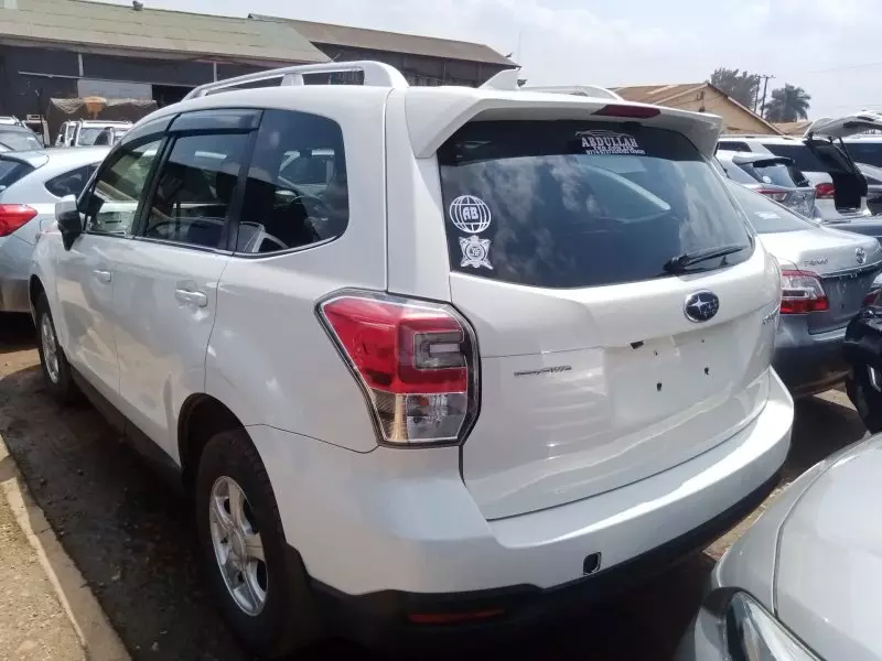 Subaru Forester   - 2015