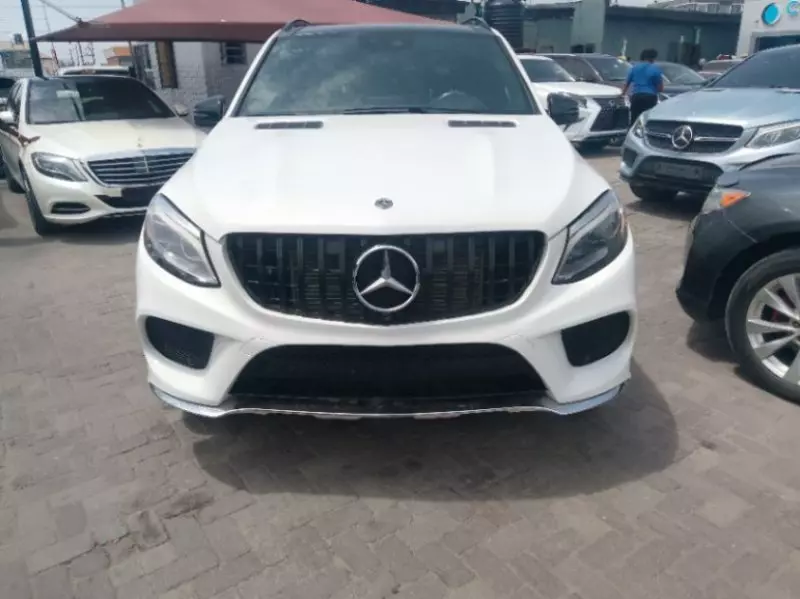 Mercedes-Benz GLE-Class - 2018