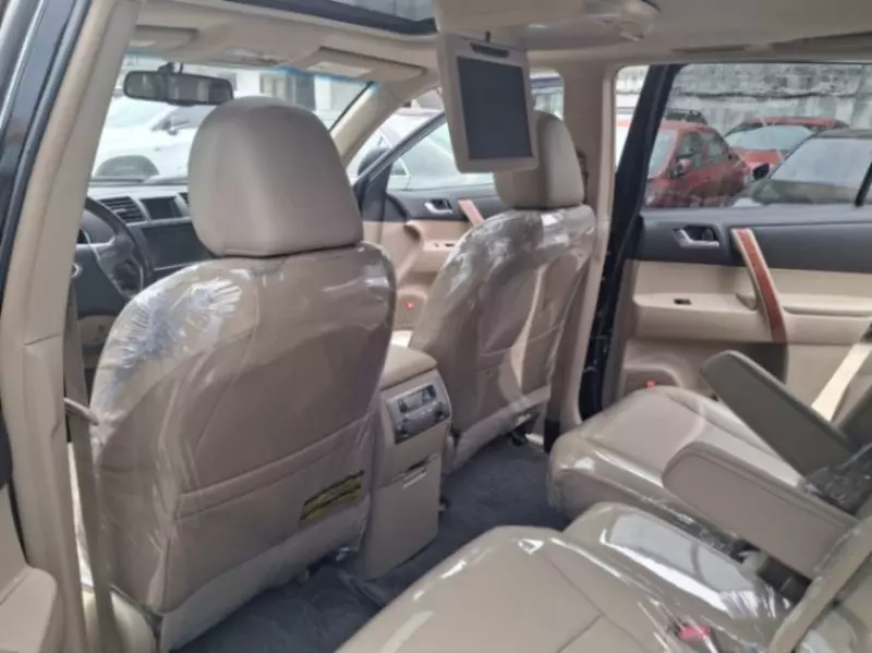 Toyota Highlander   - 2009