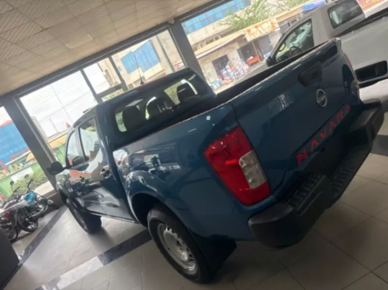 Nissan Navara - 2025