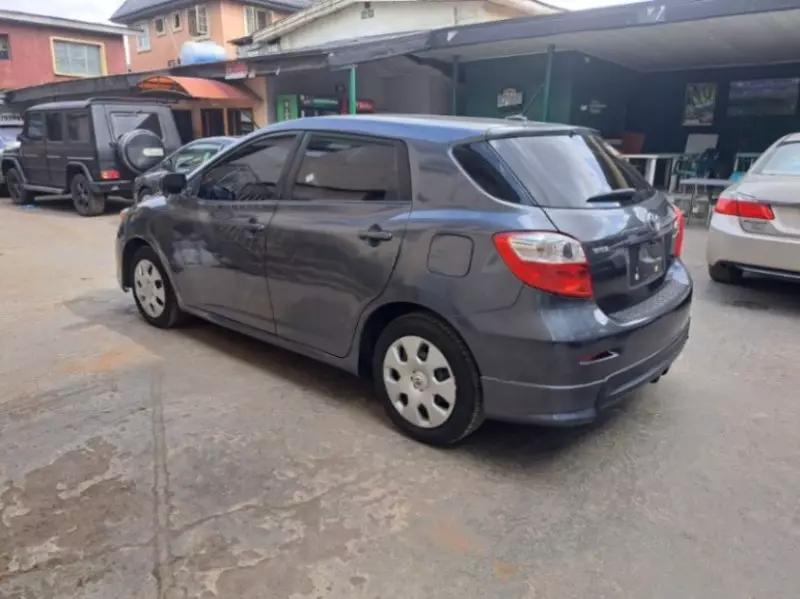 Toyota Matrix   - 2009