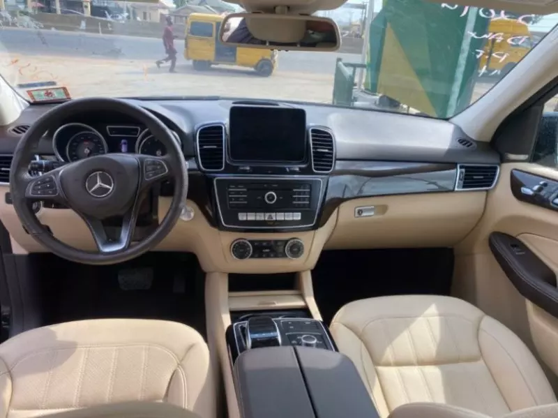 Mercedes-Benz GLE 350   - 2018