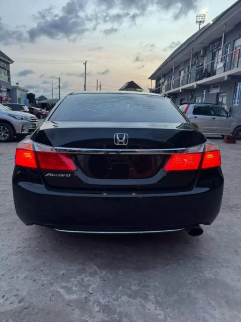 Honda Accord   - 2014