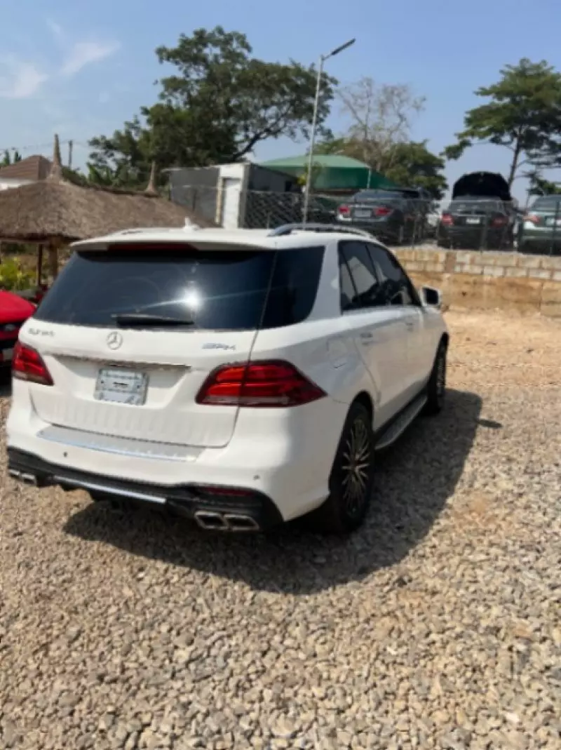 Mercedes-Benz ML 350