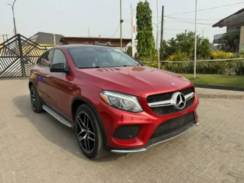 Mercedes-Benz GLE-Class   - 2018
