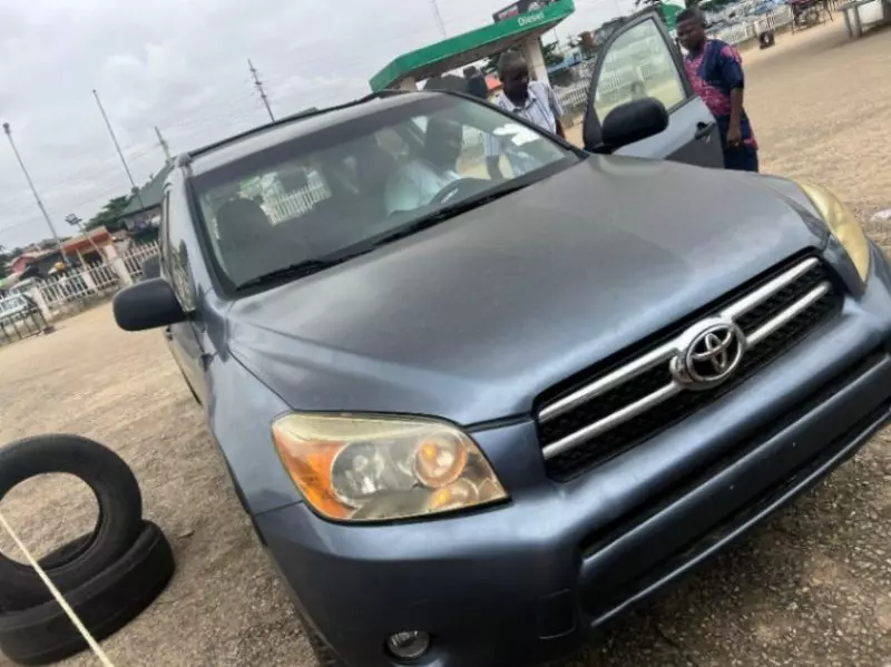 Toyota RAV 4   - 2007