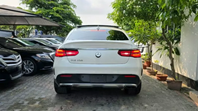 Mercedes-Benz GLE 450   - 2016