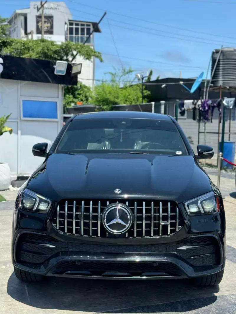 Mercedes-Benz GLE 53 AMG   - 2021