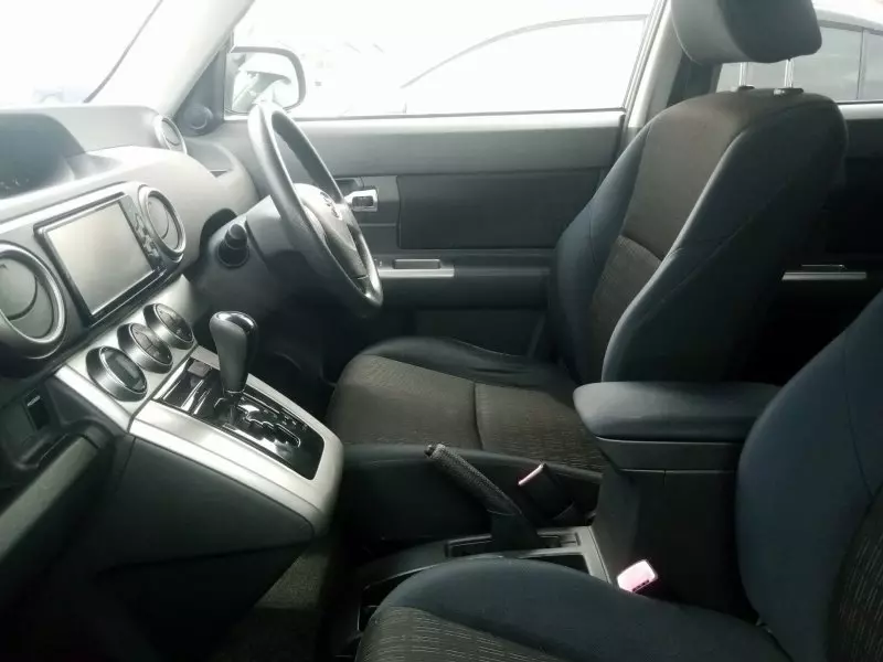 Toyota Rumion   - 2012