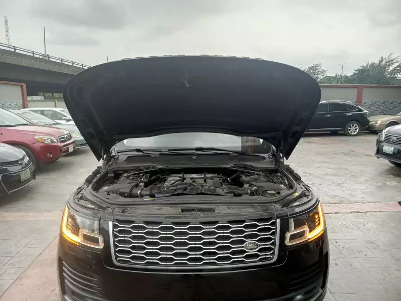 Land Rover Range Rover   - 2020