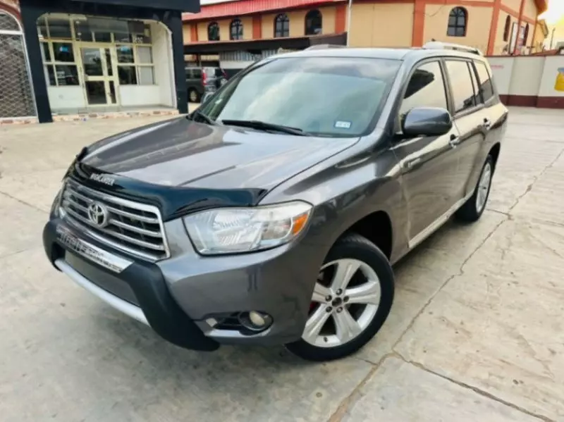 Toyota Highlander   - 2008
