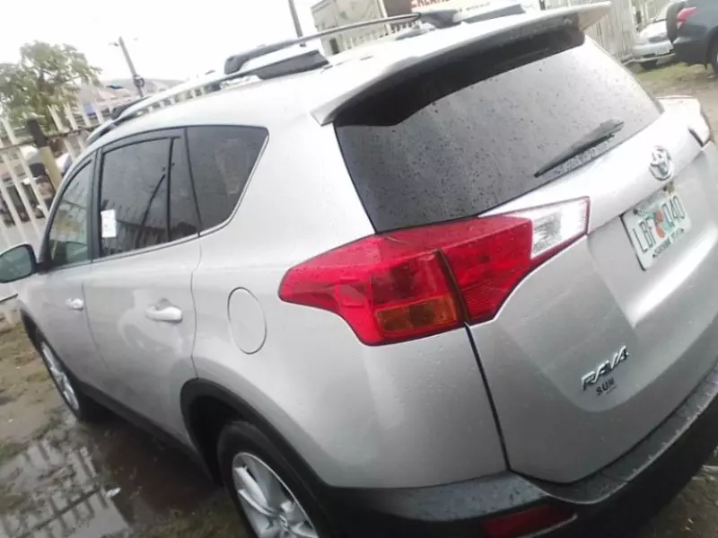 Toyota RAV 4   - 2018