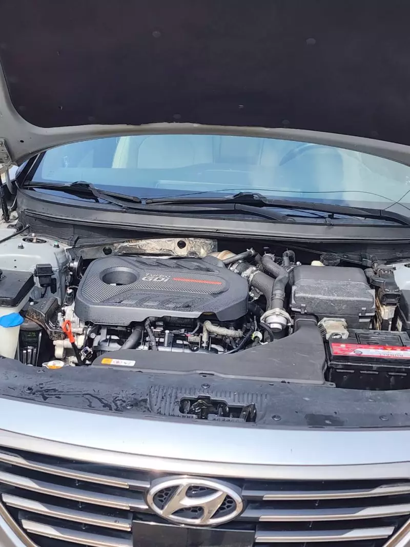 Hyundai Sonata   - 2015