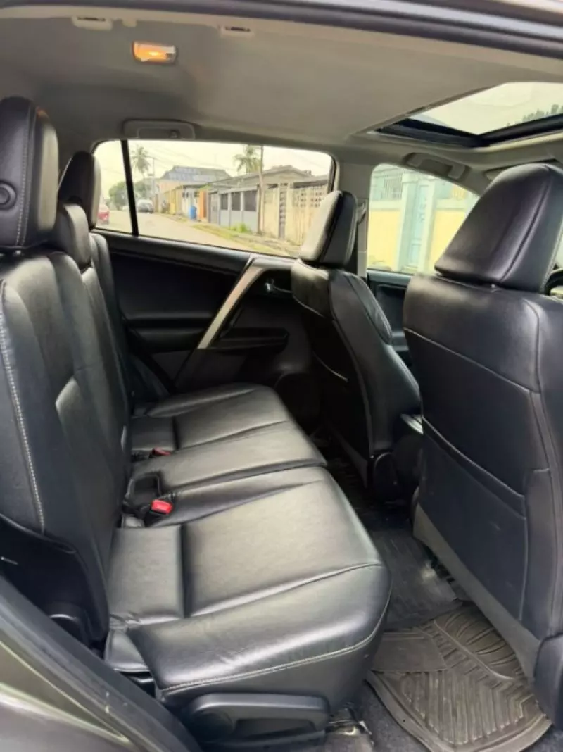 Toyota RAV4   - 2013