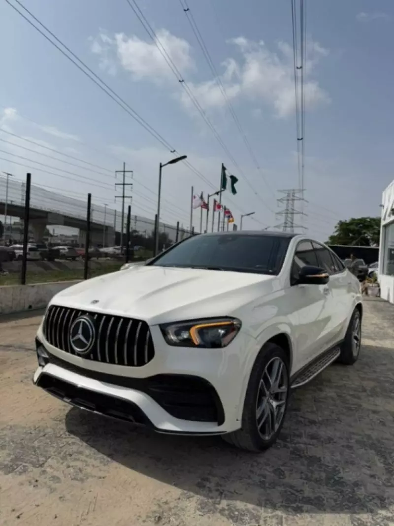 Mercedes-Benz GLE-Class   - 2021