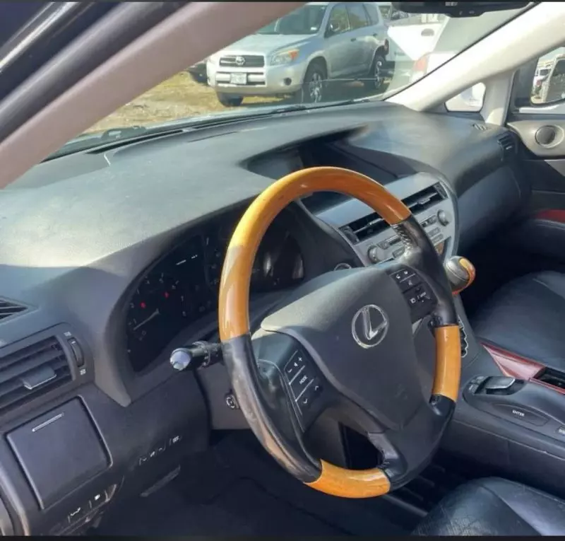 Lexus RX - 2011