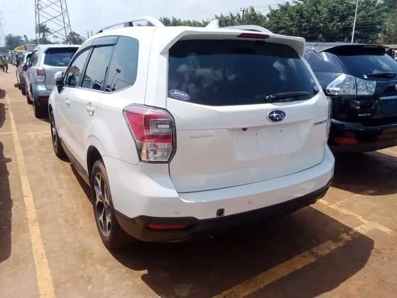 Subaru Forester   - 2015