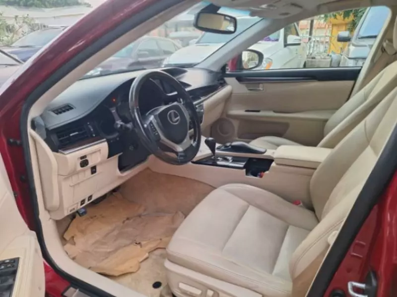 Lexus ES 350   - 2013