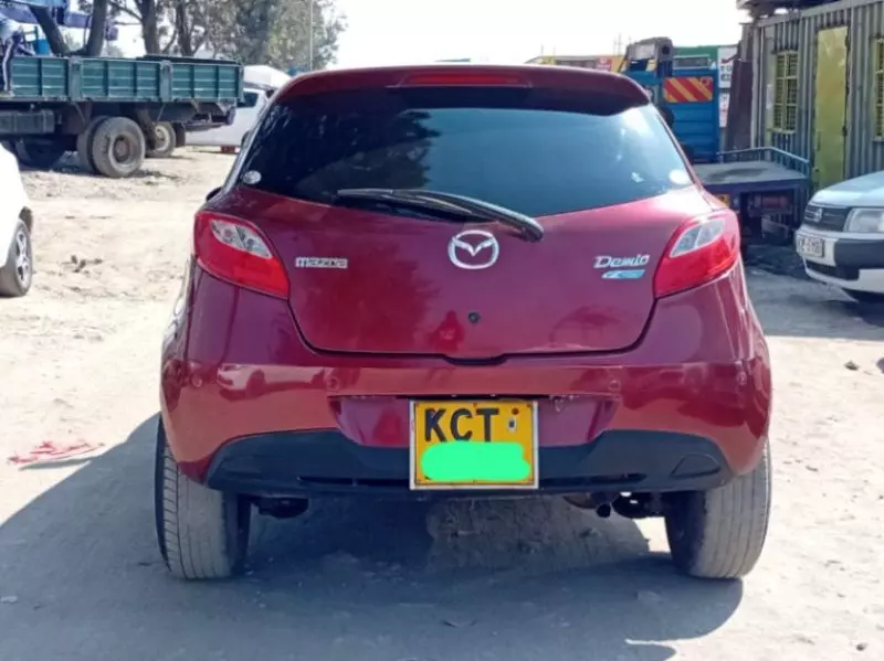 Mazda Demio   - 2011