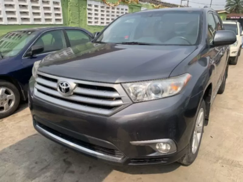 Toyota Highlander - 2013