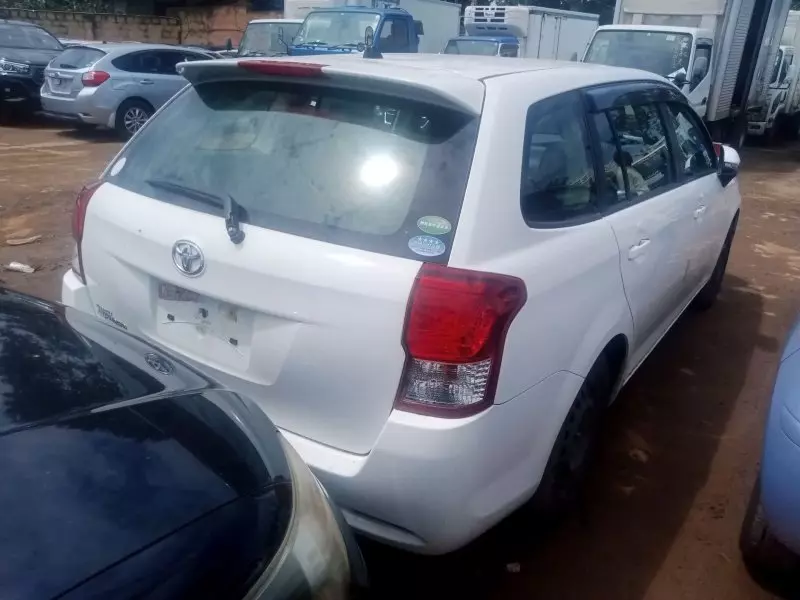 Toyota Fielder    - 2014