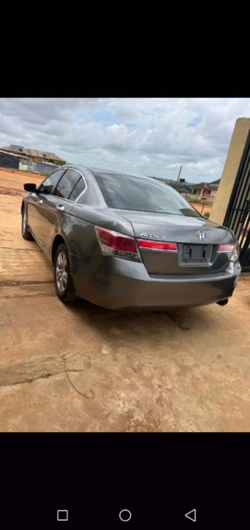 Honda Accord   - 2011