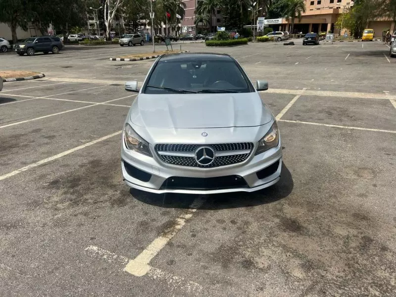 Mercedes-Benz CLA 250   - 2014