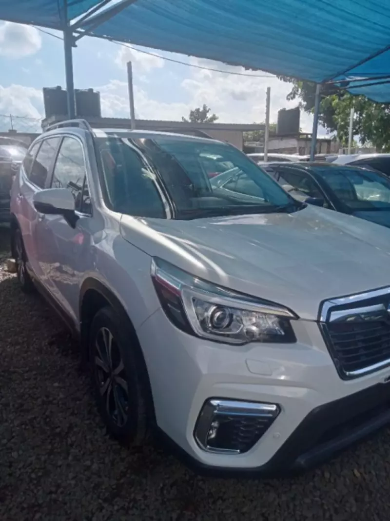 Subaru Forester   - 2018