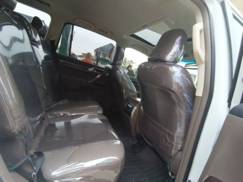 Lexus GX 460   - 2014