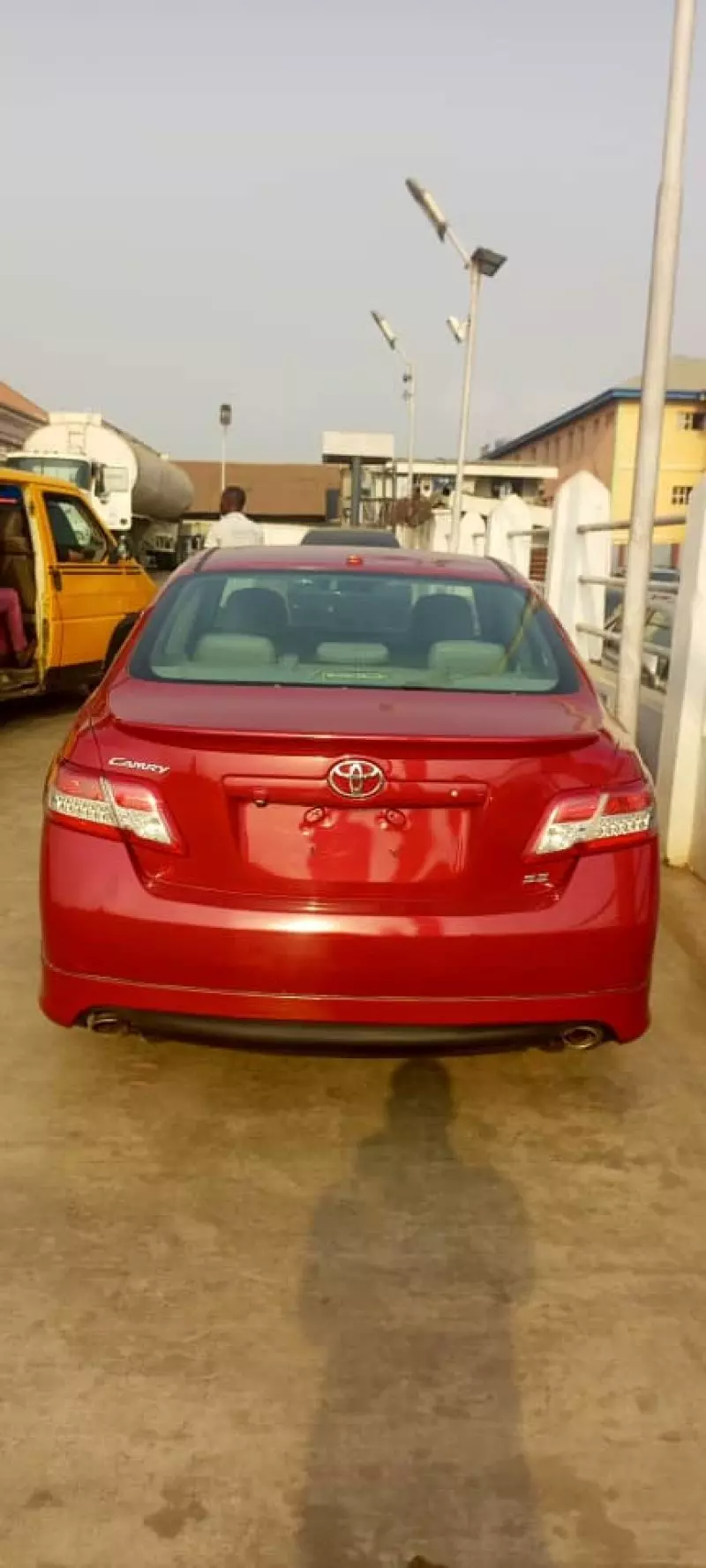 Toyota Camry - 2010