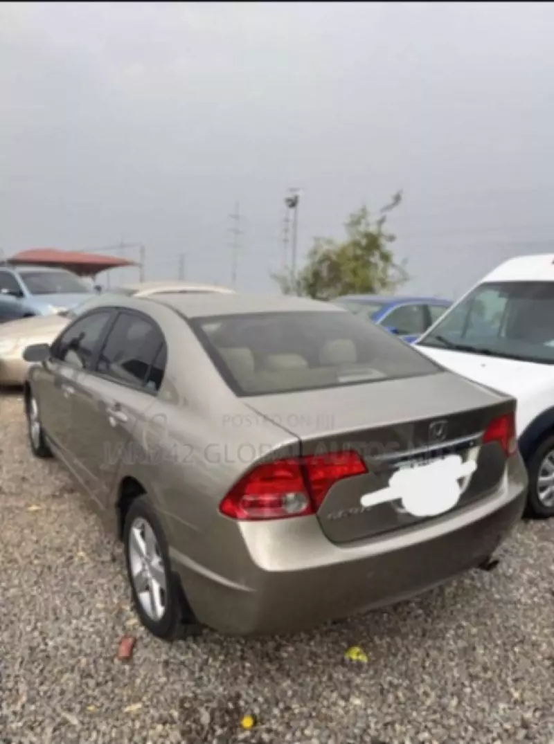 Honda Civic   - 2006