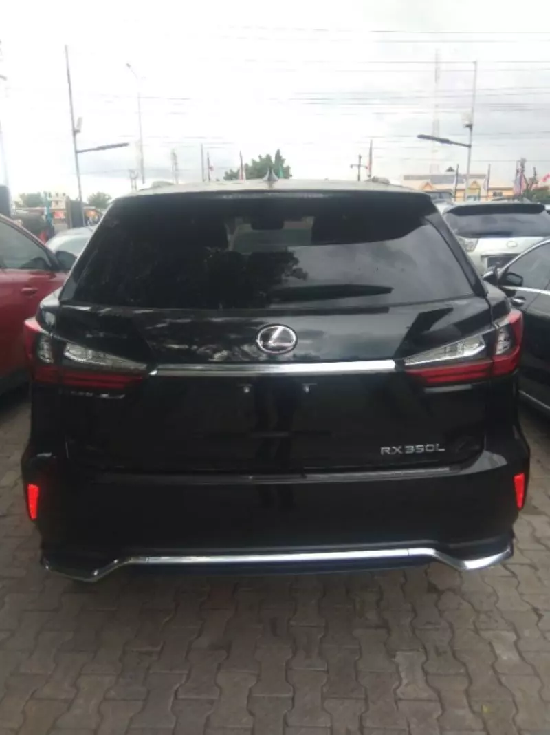 Lexus RX   - 2018