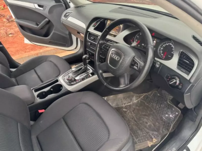 Audi A4   - 2011