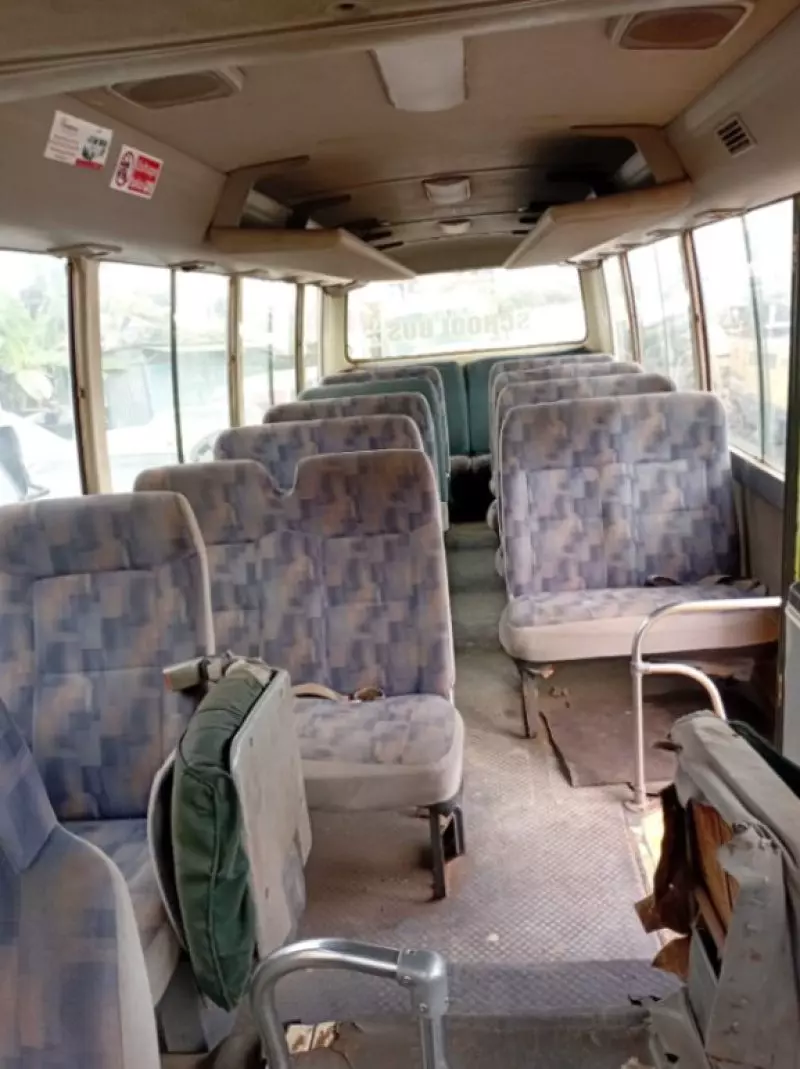Nissan Caravan    - 2008