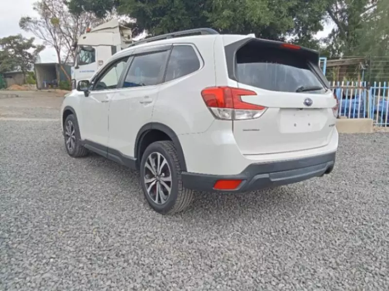 Subaru Forester   - 2018